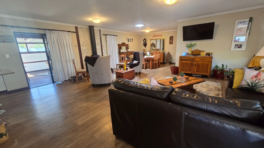 3 Bedroom Property for Sale in Protea Heights Western Cape